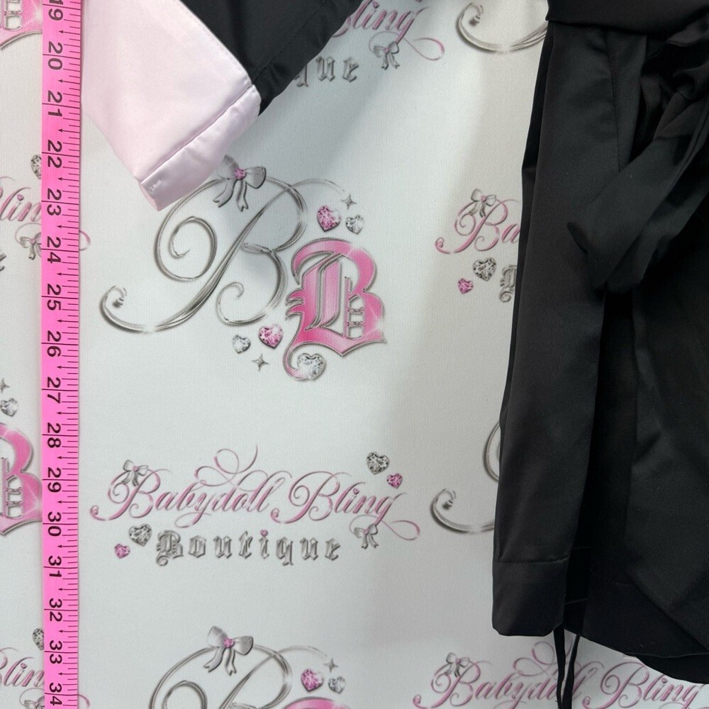 Victoria's Secret kimono robe shiny Satin Robe - Black with Light Pink Trim - Picture 6 of 10